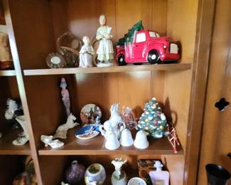 figurines