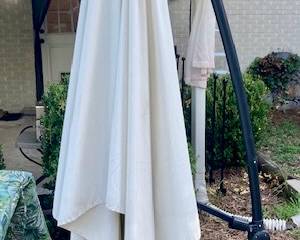 Large Patio Umbrella. 4 Pc Black Umbrella Base.