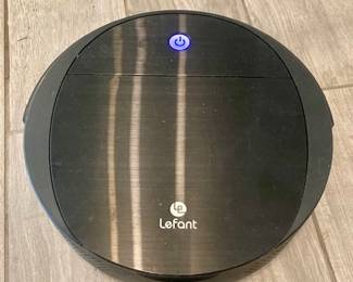 Lefant M213 Robot Vacuum.