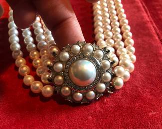 Stunning Akoya 4 Strand Necklace with 14K white gold and diamonds