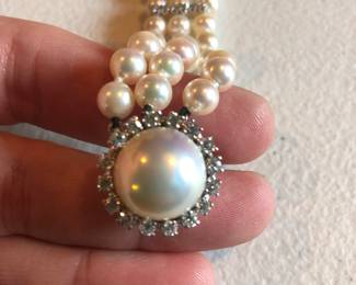 14K White Gold and Diamond Bracelet with Akoya Pearls