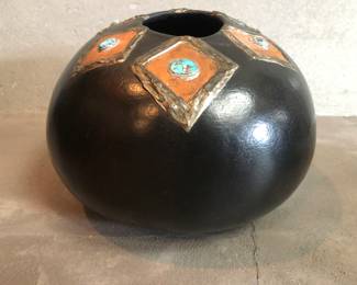 Robin Hunter Signed Gourd Art 