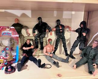 G.I. JOE action figures with gear