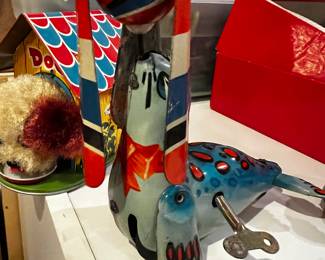 Vintage 1950s Wind-Up Tin Seal Toy with Ball – Japan Lithograph Mechanical Animal