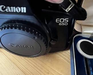 Canon Eos 650 camera 