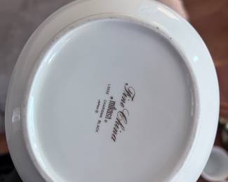 Mikasa Fine China L9050 style 