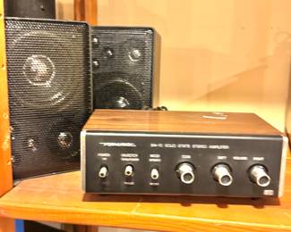 Realistic SA-10 Solid State Stereo Amplifier with Vintage Speakers, Classic 1970s Audio System


