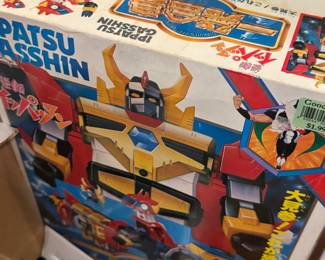 Vintage Ippatsuman Gasshin Japanese Robot Toy in Box, 1980s Anime Mecha