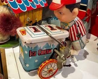 Tin wind up toy Ice cream vendor