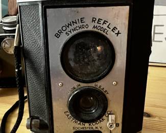 Brownie Reflex Synchro model made in USA Eastman Kodak Co