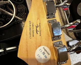 Electric guitar Squier Bronco Base by Fender