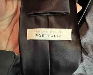 Perry Ellis Portfolio tie