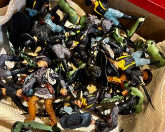 Vintage Britains & Crescent Painted Lead Toy Soldiers – Western & Civil War Lot – Rare UK Figures