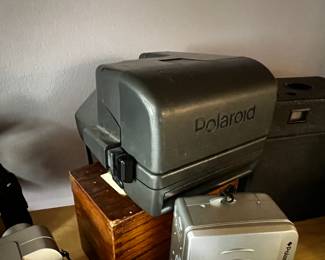 Polaroid 600 series 