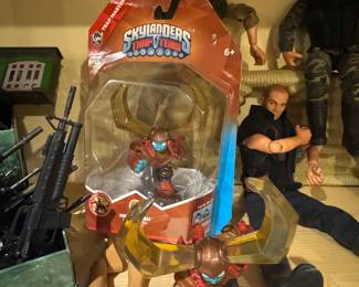 Skylanders Trap Team Figure with Box, Vintage Action Figures, GI Joe and Army Accessories