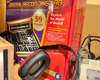 GeoSafari Digital Recording Lab, Vintage Educational Kit, Sound Projects and STEM Toy


