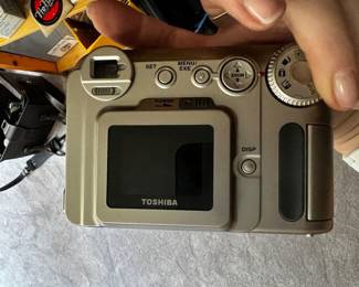 Toshiba PDR-M3 camera 