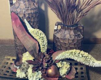 Vases and Floral Home Decor