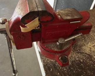 Bench Vise