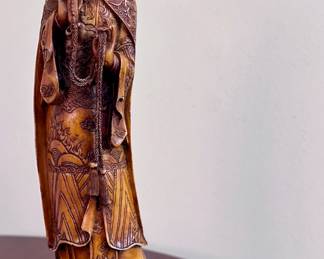 Chinese noblewoman crafted from ivorine resin (faux ivory).