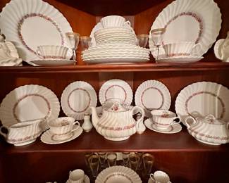 Royal Doulton "Evesham" eight-place dinnerware set.