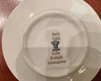 Delft tea set.