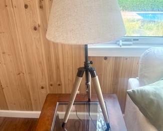 Pair of tripod table lamps