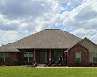 ESTATE SALE HOUSE - over 3,000 square feet! 