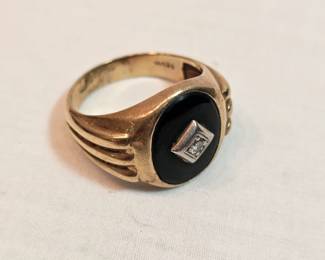 10k Gold With Onyx Men's Ring https://www.auctionninja.com/stress-free-estate-services-llc/sales/details/collectors-cache-auction-coins-vintage-toys-jewelry-collectibles-ephemera-silver-and-more-no-reserves-shipping-available-or-alton-nh-pickup-36.html?an=pptvtd