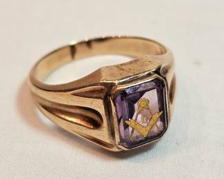 14k Gold Masonic Ring https://www.auctionninja.com/stress-free-estate-services-llc/sales/details/collectors-cache-auction-coins-vintage-toys-jewelry-collectibles-ephemera-silver-and-more-no-reserves-shipping-available-or-alton-nh-pickup-36.html?an=pptvtd