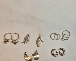 Sterling Earrings 5 Sets https://www.auctionninja.com/stress-free-estate-services-llc/sales/details/collectors-cache-auction-coins-vintage-toys-jewelry-collectibles-ephemera-silver-and-more-no-reserves-shipping-available-or-alton-nh-pickup-36.html?an=pptvtd