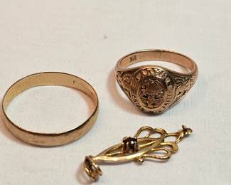 Asst 10k Gold Jewelry  https://www.auctionninja.com/stress-free-estate-services-llc/sales/details/collectors-cache-auction-coins-vintage-toys-jewelry-collectibles-ephemera-silver-and-more-no-reserves-shipping-available-or-alton-nh-pickup-36.html?an=pptvtd