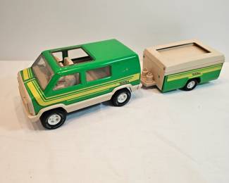 Tonka Metal Toy Truck Green Van With Pop Up Camper https://www.auctionninja.com/stress-free-estate-services-llc/sales/details/collectors-cache-auction-coins-vintage-toys-jewelry-collectibles-ephemera-silver-and-more-no-reserves-shipping-available-or-alton-nh-pickup-36.html?an=pptvtd