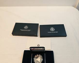 1995 Civil War Commemorative Silver Dollar With Case And COA https://www.auctionninja.com/stress-free-estate-services-llc/sales/details/collectors-cache-auction-coins-vintage-toys-jewelry-collectibles-ephemera-silver-and-more-no-reserves-shipping-available-or-alton-nh-pickup-36.html?an=pptvtd