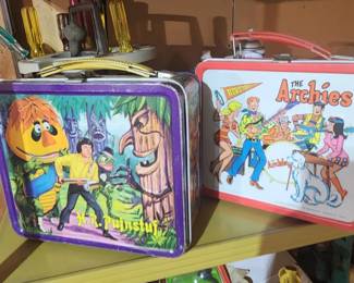 Vintage lunchboxes