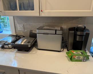 Kitchen small appliances