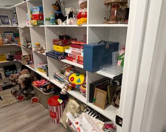 Toys & Crafts