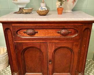 Renaissance Washstand