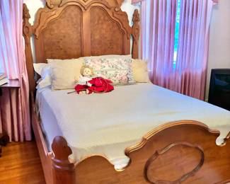 Victorian Renaissance High Back Bed