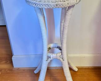 Wicker Pedestal
