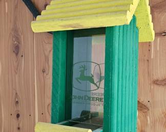 John Deer bird feeder and bird house