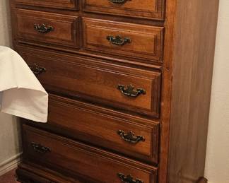 Chest of drawers. Part of a bedroom suite