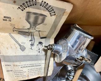 Vintage, Squeezo Strainer, 