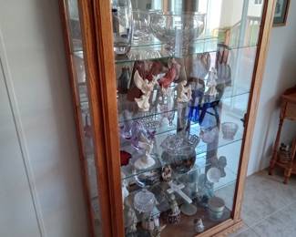 Large display Hutch