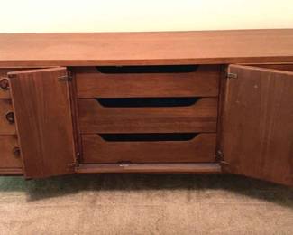 MCM Kroehler Nine Drawer Dresser