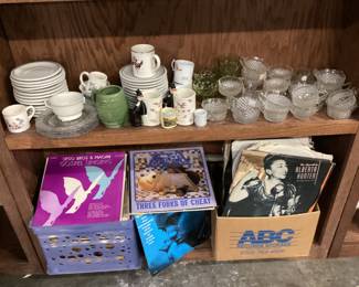 CHOICE SHELF LOT ASSORTED COLLECTIBLES, VTG. .45 RECORDS, POTTERY, ALBUMS, FIGURINES