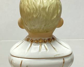 ROYAL JAPAN PORCELAIN DOLL TRINKET ROYAL JAPAN PORCELAIN BISQUE DOLL TRINKET BOX