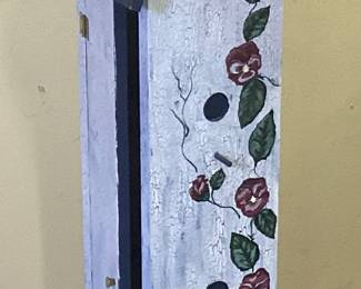 BIRD HOUSE DESIGN STORAGE UNIT, 5 SHELVES & ROOF COMPARTMENT, 49in H NO SHIPPING PICKUP ONLY