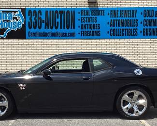 2014 Dodge CHALLENGER R/T VIN: 2c3cdybt1eh115673 Miles: 125,152 Engine: 5.7 LITER Color: BLACK 2014 DODGE RT CHALLENGER HEMI 5.7 LITER V8 COUPE, 6 SPEED MANUAL, 20in RIMS, CAR IS IN GOOD RUNNING CONDITION, A/C COLD, TIRES GOOD CONDITION, LEATHER INTERIOR, REAR SPOILER, RACING STRIPES, LEFT & RIGHT HOOD SCOOPS