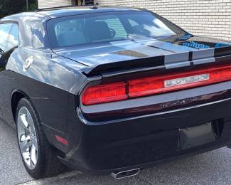 2014 Dodge CHALLENGER R/T VIN: 2c3cdybt1eh115673 Miles: 125,152 Engine: 5.7 LITER Color: BLACK 2014 DODGE RT CHALLENGER HEMI 5.7 LITER V8 COUPE, 6 SPEED MANUAL, 20in RIMS, CAR IS IN GOOD RUNNING CONDITION, A/C COLD, TIRES GOOD CONDITION, LEATHER INTERIOR, REAR SPOILER, RACING STRIPES, LEFT & RIGHT HOOD SCOOPS